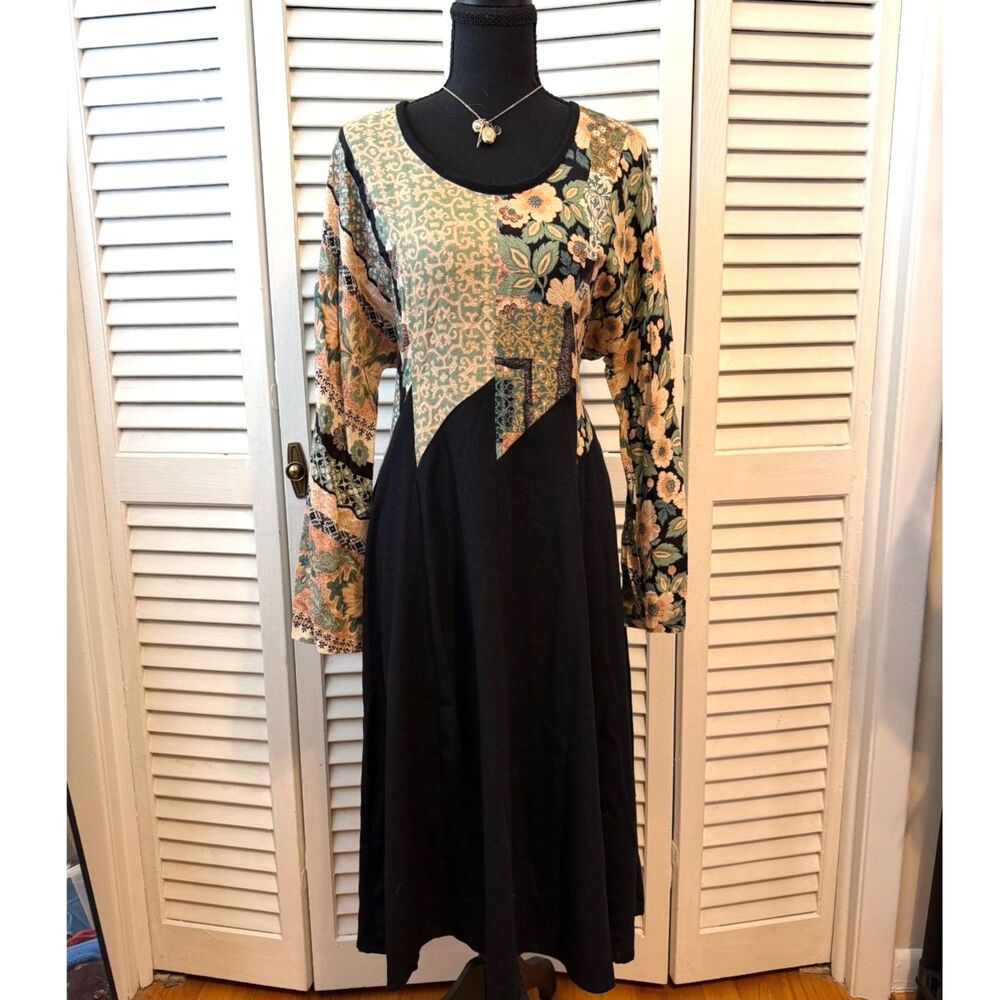 Vintage 80s Patchwork Floral and Black Midi Dress 12 Witchy Whimsigoth Goblin
